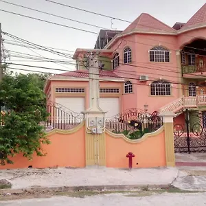 Rush Ironshore Deluxe Villa