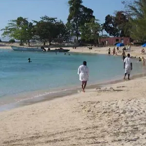 Mobay Palmas Villa